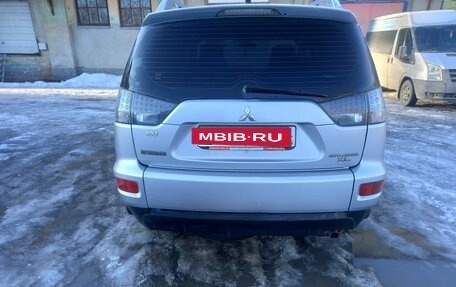 Mitsubishi Outlander III рестайлинг 3, 2010 год, 950 000 рублей, 5 фотография
