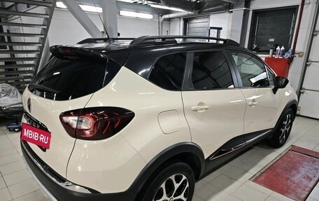 Renault Kaptur I рестайлинг, 2020 год, 1 595 000 рублей, 2 фотография
