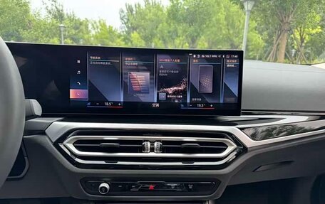 BMW 3 серия, 2022 год, 3 350 000 рублей, 15 фотография