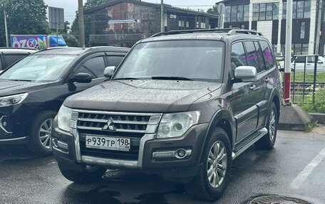 Mitsubishi Pajero IV, 2017 год, 2 499 000 рублей, 1 фотография