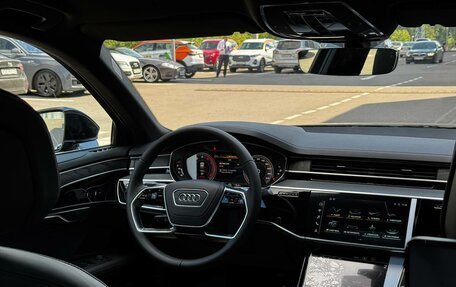 Audi A8, 2025 год, 20 000 000 рублей, 16 фотография
