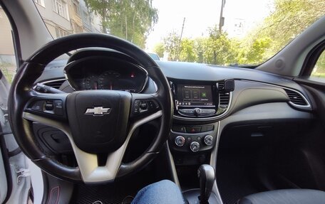 Chevrolet Trax, 2019 год, 1 440 000 рублей, 10 фотография