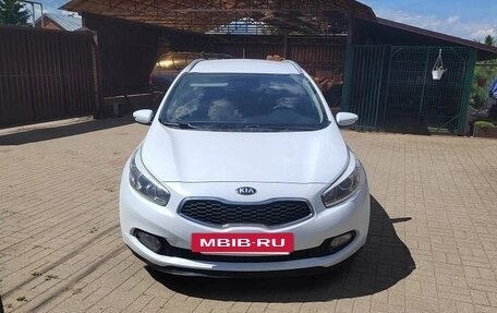 KIA cee'd III, 2014 год, 735 999 рублей, 3 фотография