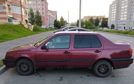 Volkswagen Vento, 1992 год, 110 000 рублей, 8 фотография