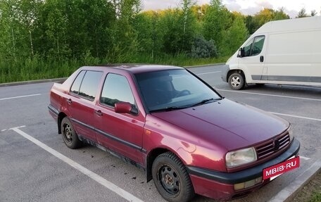 Volkswagen Vento, 1992 год, 110 000 рублей, 3 фотография
