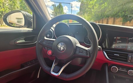 Alfa Romeo Giulia II, 2020 год, 3 060 000 рублей, 26 фотография