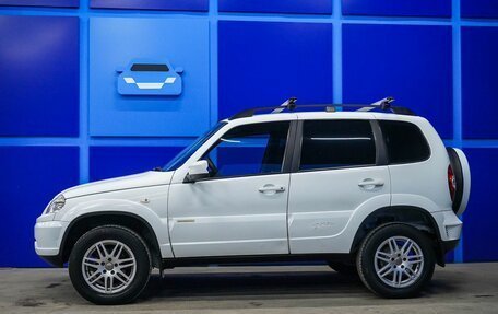 Chevrolet Niva I рестайлинг, 2015 год, 650 000 рублей, 3 фотография