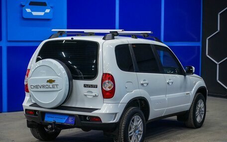 Chevrolet Niva I рестайлинг, 2015 год, 650 000 рублей, 7 фотография