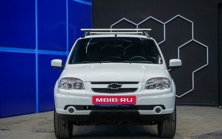 Chevrolet Niva I рестайлинг, 2015 год, 650 000 рублей, 4 фотография
