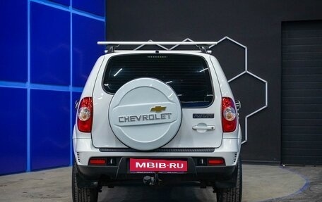 Chevrolet Niva I рестайлинг, 2015 год, 650 000 рублей, 8 фотография