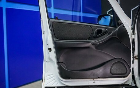 Chevrolet Niva I рестайлинг, 2015 год, 650 000 рублей, 15 фотография