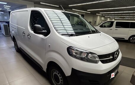 Opel Vivaro, 2023 год, 2 940 000 рублей, 6 фотография