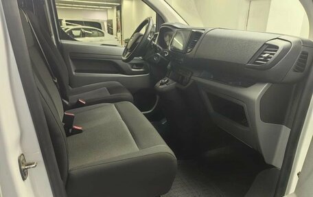 Opel Vivaro, 2023 год, 2 940 000 рублей, 11 фотография