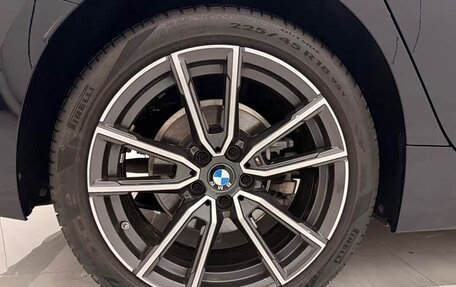 BMW 3 серия, 2022 год, 3 550 000 рублей, 15 фотография