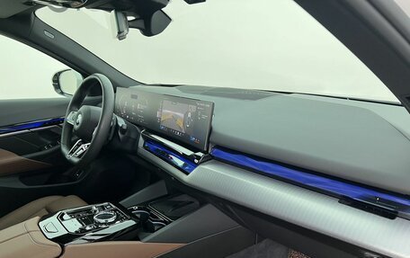 BMW 5 серия, 2023 год, 7 770 000 рублей, 7 фотография
