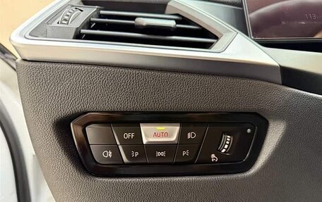 BMW 3 серия, 2022 год, 3 380 000 рублей, 15 фотография