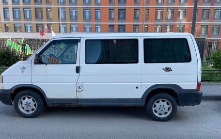 Volkswagen Transporter T4, 2001 год, 500 000 рублей, 1 фотография