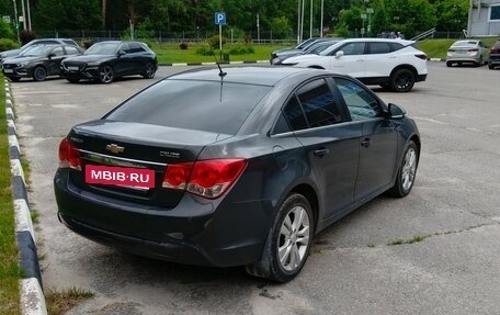Chevrolet Cruze II, 2013 год, 550 000 рублей, 3 фотография