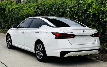 Nissan Altima VI (L34), 2022 год, 1 300 000 рублей, 8 фотография