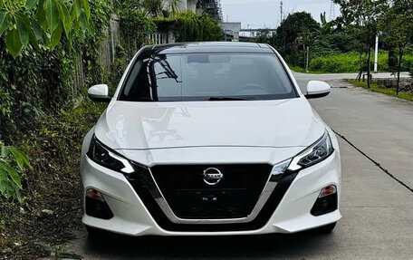Nissan Altima VI (L34), 2022 год, 1 300 000 рублей, 2 фотография