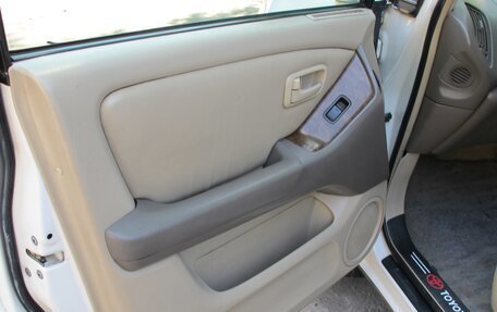 Toyota Harrier, 2002 год, 988 000 рублей, 11 фотография