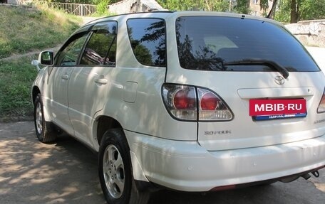 Toyota Harrier, 2002 год, 988 000 рублей, 17 фотография