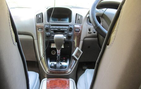 Toyota Harrier, 2002 год, 988 000 рублей, 22 фотография