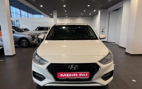 Hyundai Solaris II рестайлинг, 2018 год, 938 000 рублей, 8 фотография
