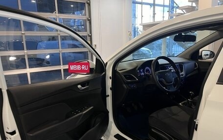 Hyundai Solaris II рестайлинг, 2018 год, 938 000 рублей, 21 фотография