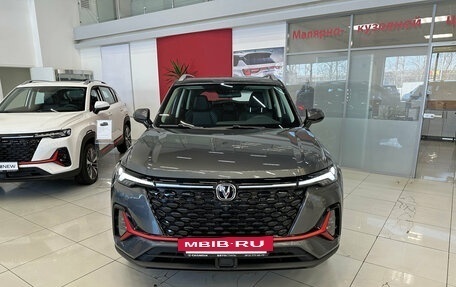 Changan CS35 Plus, 2025 год, 2 839 900 рублей, 2 фотография