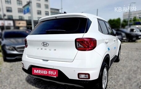 Hyundai Venue I, 2023 год, 1 580 000 рублей, 3 фотография