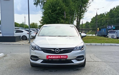 Opel Astra K, 2019 год, 1 520 000 рублей, 2 фотография