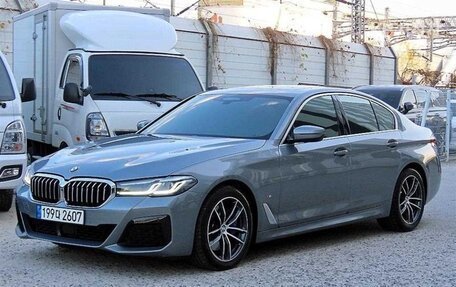 BMW 5 серия, 2023 год, 5 100 000 рублей, 2 фотография