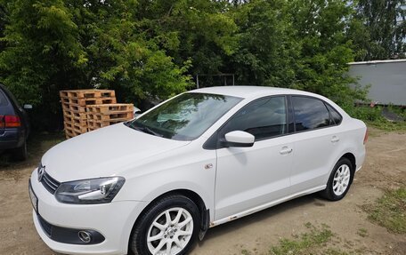 Volkswagen Polo VI (EU Market), 2011 год, 600 000 рублей, 3 фотография