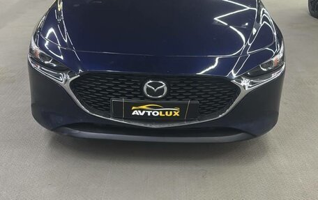 Mazda 3, 2022 год, 1 750 000 рублей, 1 фотография