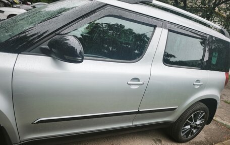 Skoda Yeti I рестайлинг, 2017 год, 1 540 000 рублей, 6 фотография