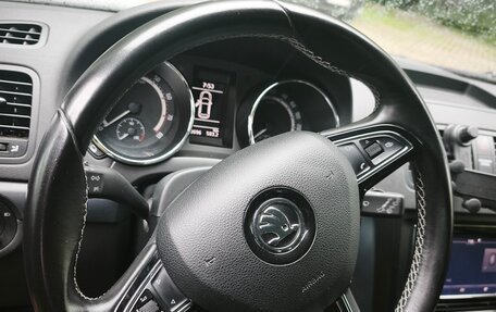 Skoda Yeti I рестайлинг, 2017 год, 1 540 000 рублей, 19 фотография