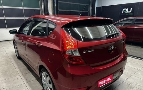 Hyundai Solaris II рестайлинг, 2011 год, 630 000 рублей, 4 фотография