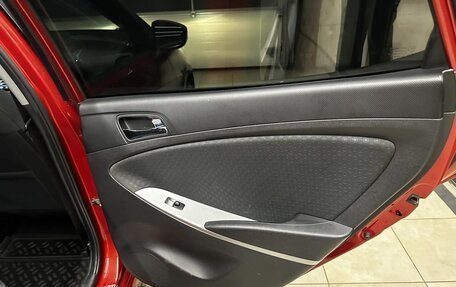 Hyundai Solaris II рестайлинг, 2011 год, 630 000 рублей, 20 фотография