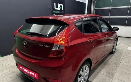 Hyundai Solaris II рестайлинг, 2011 год, 630 000 рублей, 6 фотография