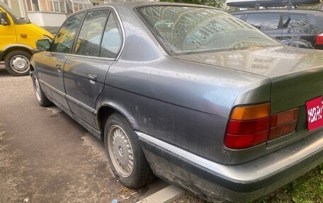 BMW 5 серия, 1989 год, 300 000 рублей, 6 фотография