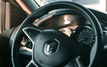 Renault Logan II, 2019 год, 1 000 049 рублей, 9 фотография