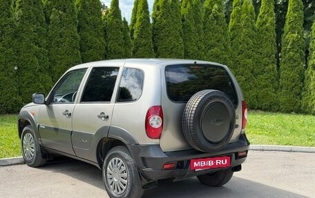 Chevrolet Niva I рестайлинг, 2009 год, 440 000 рублей, 4 фотография