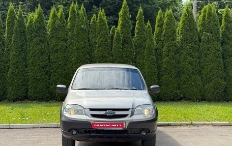 Chevrolet Niva I рестайлинг, 2009 год, 440 000 рублей, 3 фотография