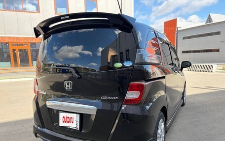 Honda Freed I, 2010 год, 910 000 рублей, 9 фотография