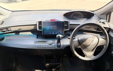 Honda Freed I, 2010 год, 910 000 рублей, 34 фотография