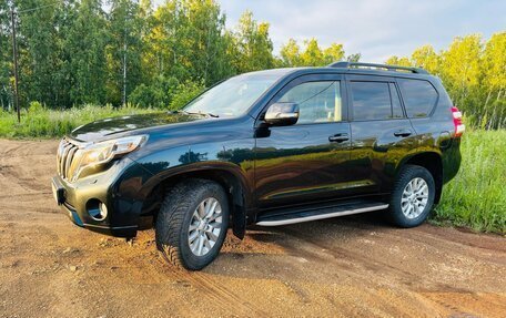 Toyota Land Cruiser Prado 150 рестайлинг 2, 2016 год, 3 600 000 рублей, 5 фотография