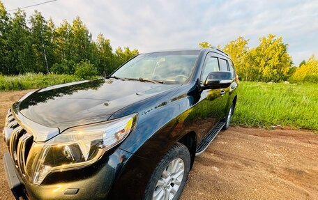 Toyota Land Cruiser Prado 150 рестайлинг 2, 2016 год, 3 600 000 рублей, 7 фотография