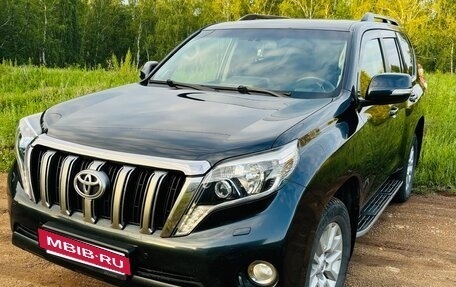 Toyota Land Cruiser Prado 150 рестайлинг 2, 2016 год, 3 600 000 рублей, 11 фотография