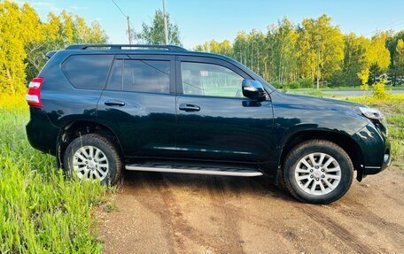 Toyota Land Cruiser Prado 150 рестайлинг 2, 2016 год, 3 600 000 рублей, 16 фотография
